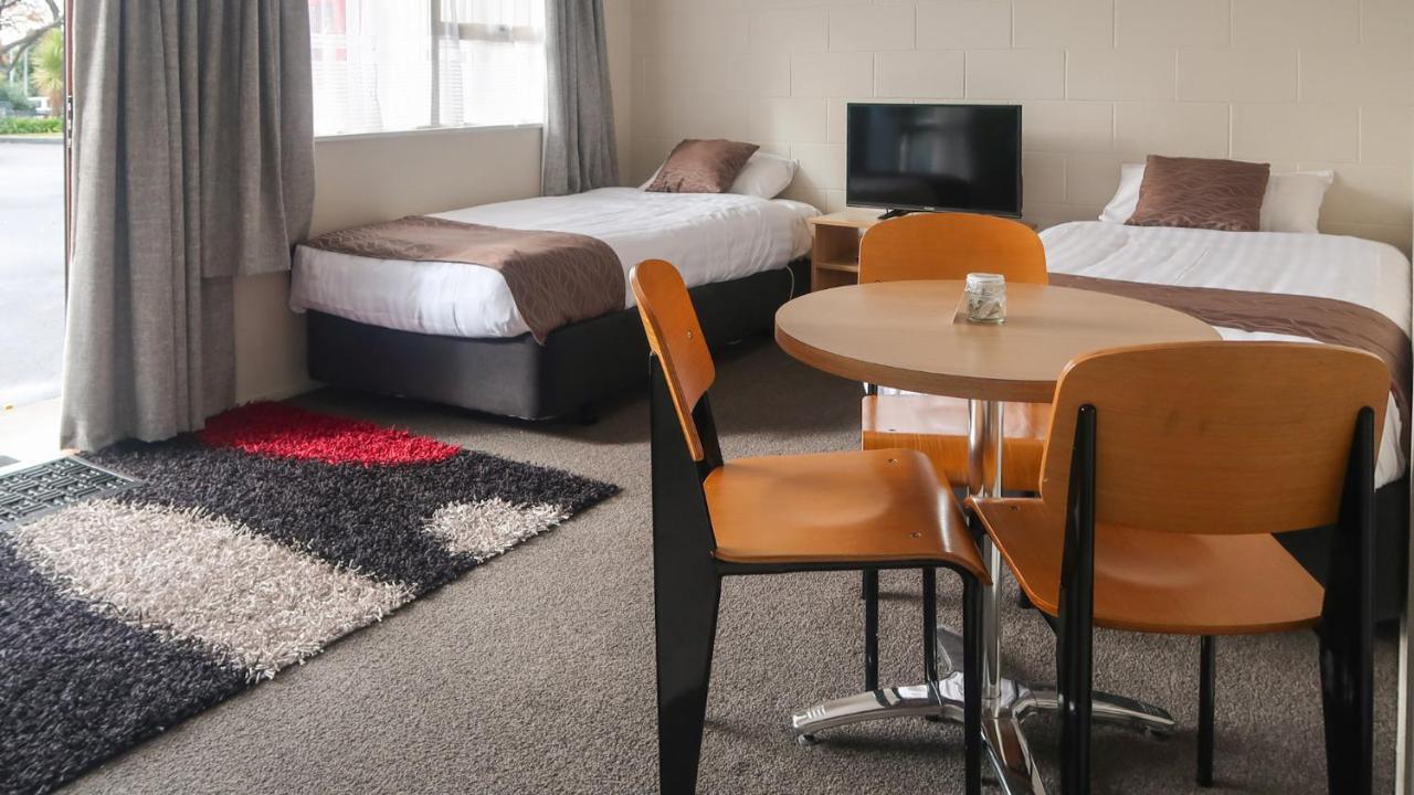 Fiesta Court Motel Whanganui Exterior foto